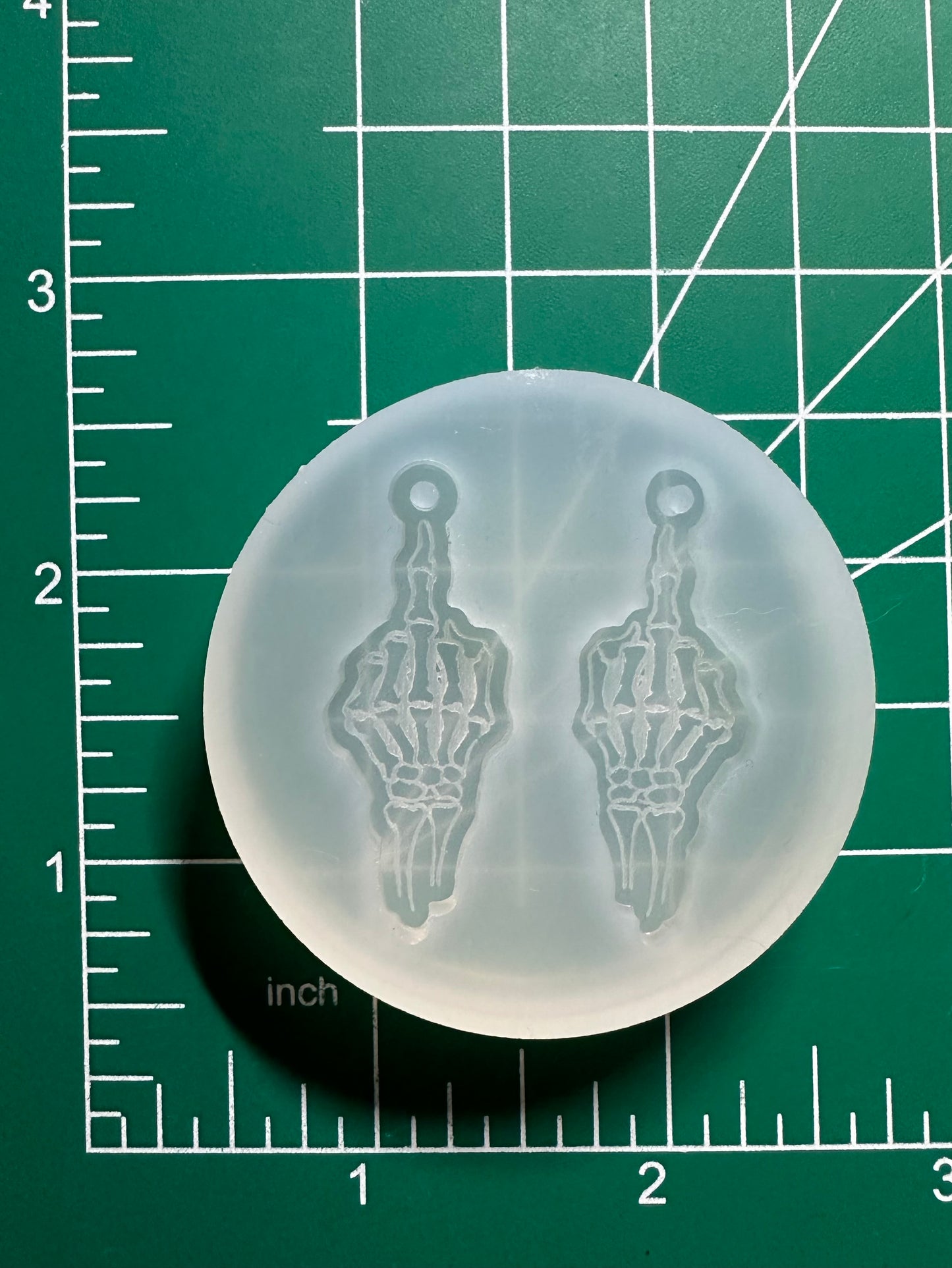 Skelly Middle Finger Earrings Mold