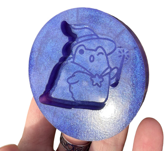 Wizard Froggy (Spell Casting) Keychain/Grip Mold